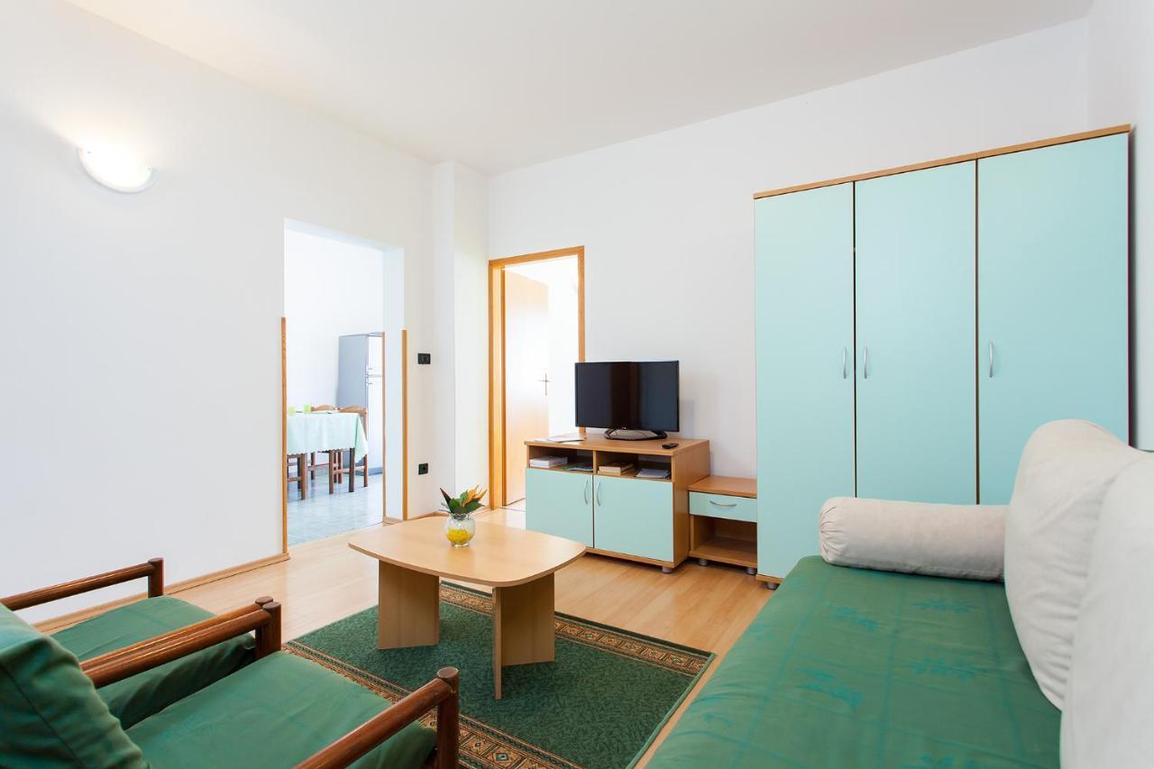 פאז'אנה Apartments Villa Brioni II מראה חיצוני תמונה